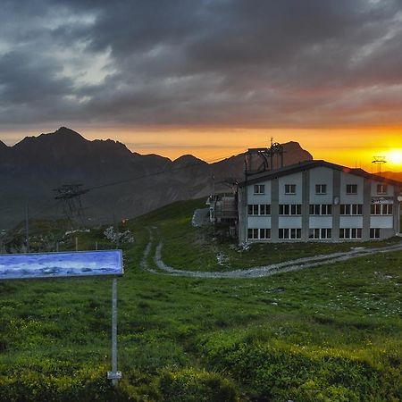 Berghotel Bonistock Frutt Kültér fotó